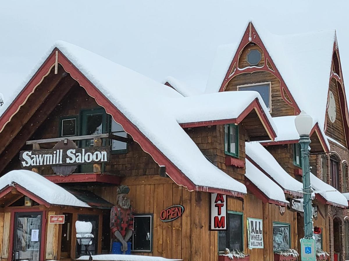 Lenroot Lodge Seeley 外观 照片
