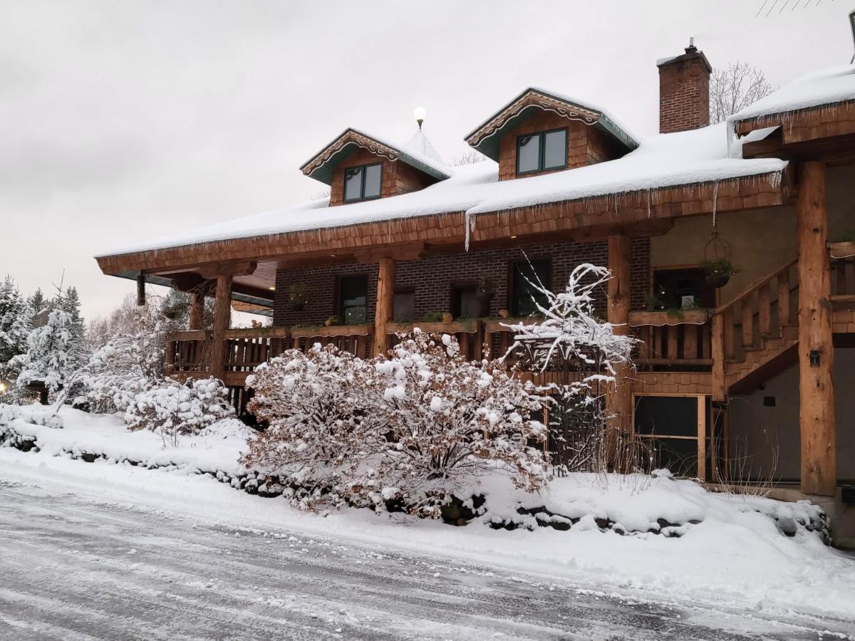 Lenroot Lodge Seeley 外观 照片